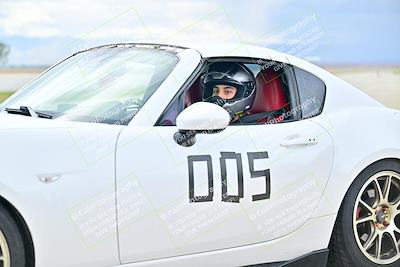 media/Mar-02-2025-Speed Ventures (Sun) [[ad7ca67825]]/Purple Group/Grid/